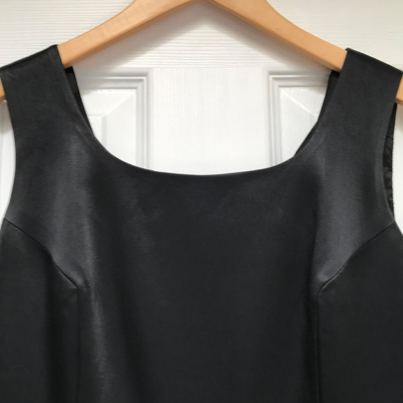 Premise shimmery black sleeveless mini tunic top - Picture 4 of 8